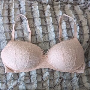 Victoria's Secret Lace Bra - Soft Pink Size 38D Padded, No Wire
